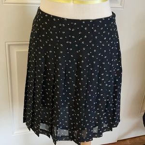 Lauren Ralph Lauren Pleated Knee-length Sk…